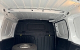 vehicle image #41