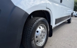vehicle image #11
