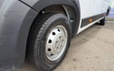 vehicle image #10