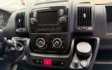 vehicle image #32