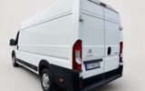 vehicle image #10