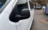 vehicle image #8