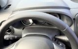 vehicle image #32