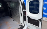 vehicle image #19
