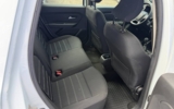vehicle image #19