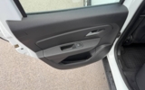 vehicle image #13
