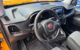 vehicle image #18