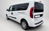 vehicle image #7