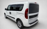 vehicle image #7