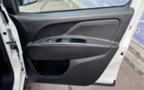 vehicle image #23
