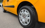 vehicle image #19