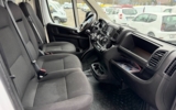 vehicle image #31