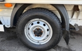 vehicle image #41