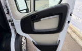 vehicle image #25