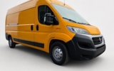 vehicle image #4