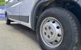 vehicle image #14