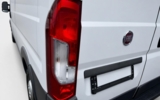 vehicle image #18