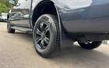 vehicle image #15