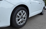 vehicle image #11