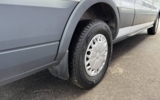 vehicle image #17