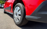 vehicle image #19