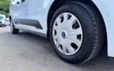 vehicle image #33