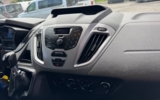 vehicle image #30