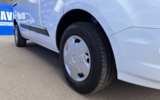 vehicle image #9