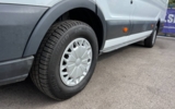 vehicle image #10