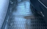 vehicle image #32