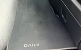 vehicle image #35