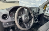 vehicle image #27