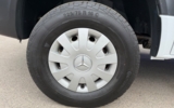 vehicle image #30