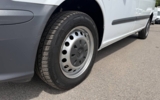 vehicle image #9