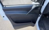vehicle image #27