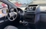 vehicle image #35
