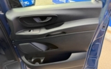vehicle image #30