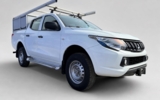 vehicle image #4