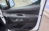 vehicle image #25