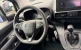 vehicle image #29