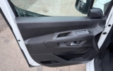 vehicle image #21