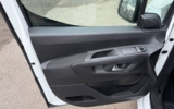 vehicle image #21