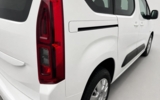 vehicle image #18