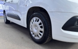 vehicle image #14