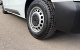 vehicle image #15