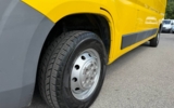 vehicle image #10