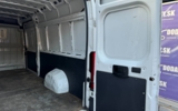vehicle image #37