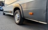 vehicle image #19