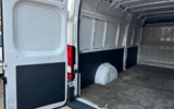 vehicle image #36