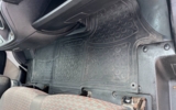 vehicle image #25